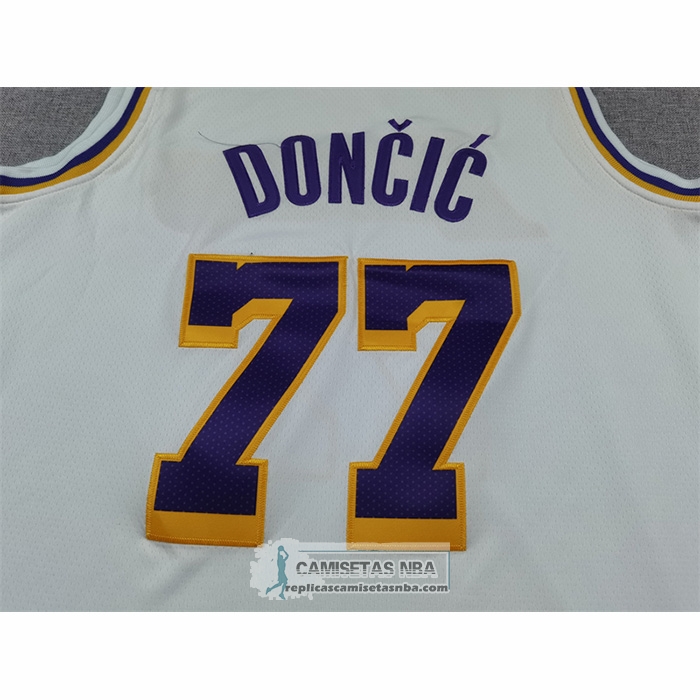 Camiseta Nino Los Angeles Lakers Luka Doncic NO 77 Association 2024-25 Blanco